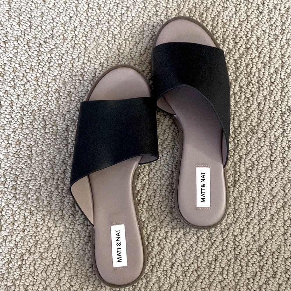 MATT & NAT Sandals